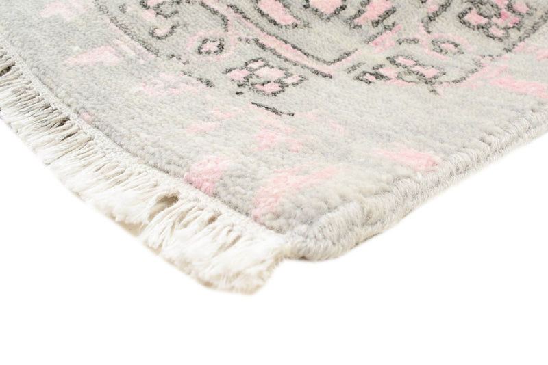 Designer Teppich 272x371cm - flieder