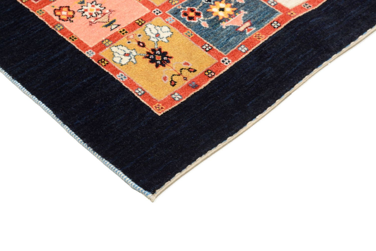 Gabbeh Teppich - Kaschkuli Perser 153 x 195 cm - bunt