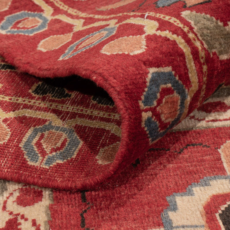 Designer Teppich 260x350cm - rot