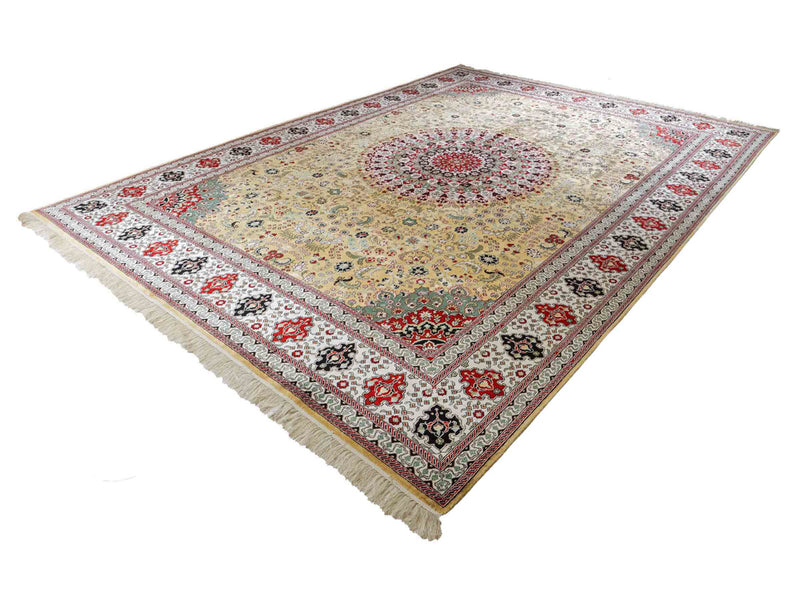 China Seide Teppich 275x373cm - Orientteppich - hellbeige