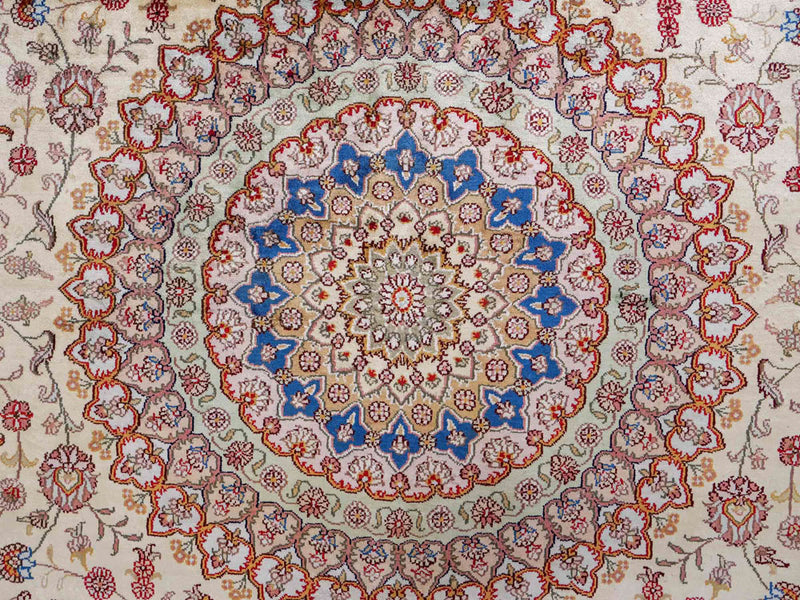 China Seide Teppich 277x366cm - Orientteppich - beige