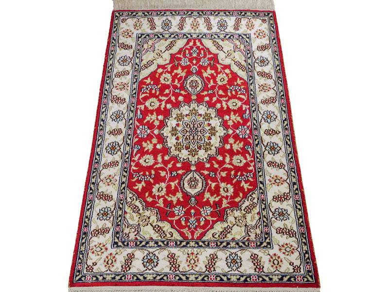 China Seide Teppich 60x89cm - Orientteppich - rot
