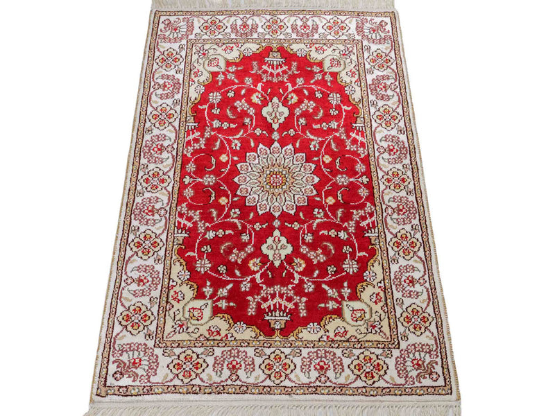 China Seide Teppich 62x90cm - Orientteppich - rot