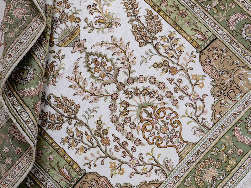 China Seide Teppich 123x181cm - Orientteppich - beige