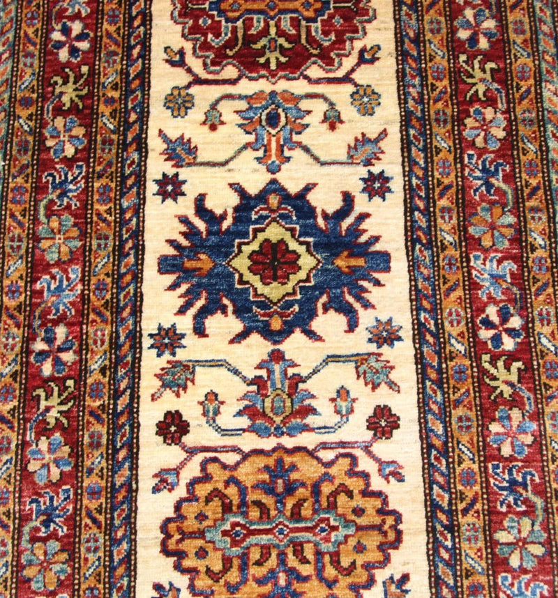 Ziegler Teppich 84 x 643 cm - beige