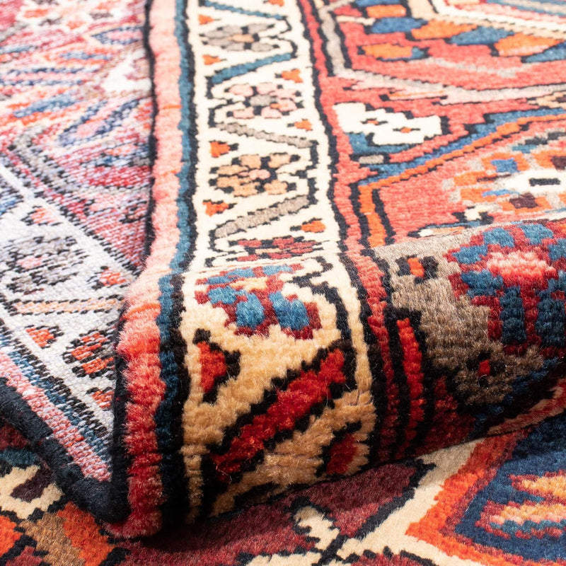 Bachtiar Teppich 230x279cm - Perserteppich
